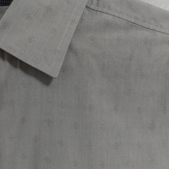 Grey men's medium dress shirt - Picture 2 of 3
